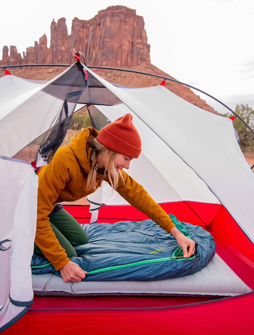 Winter desert camping with tent and sleep system 